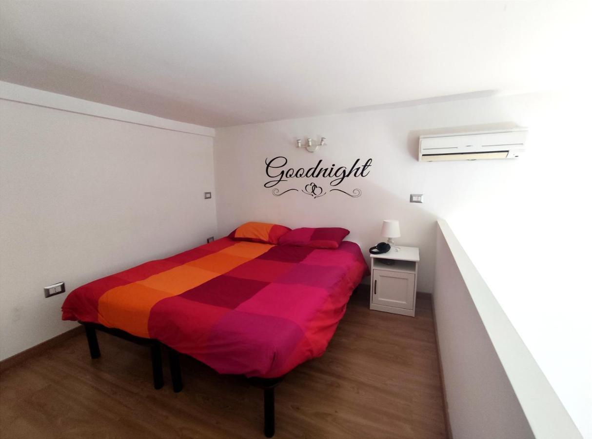 Ale & Tizy House Bed & Breakfast Napoli Eksteriør bilde