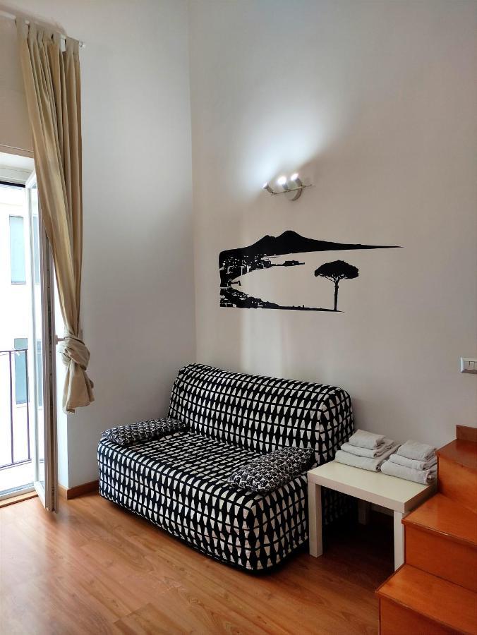 Ale & Tizy House Bed & Breakfast Napoli Eksteriør bilde