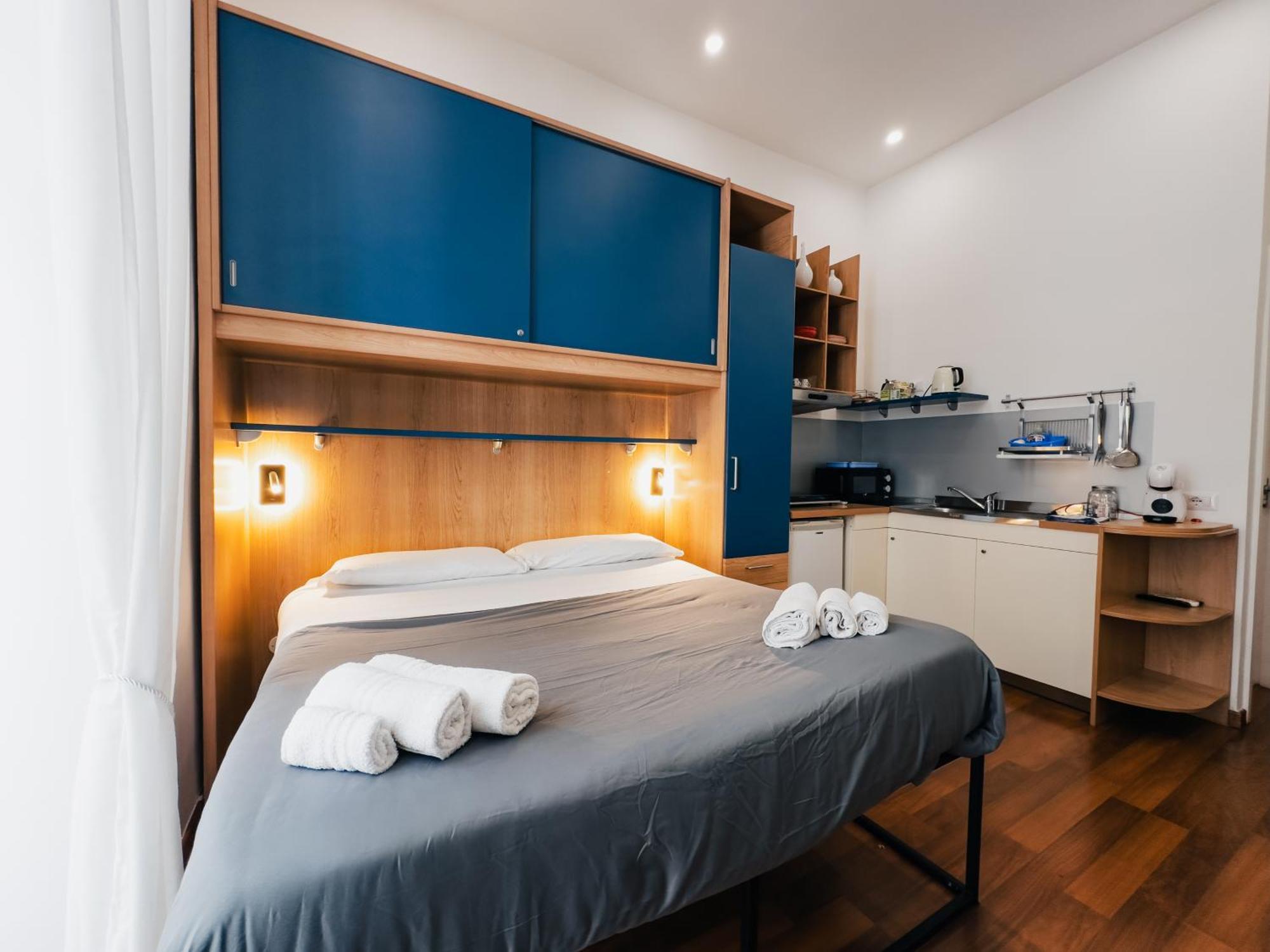 Ale & Tizy House Bed & Breakfast Napoli Eksteriør bilde