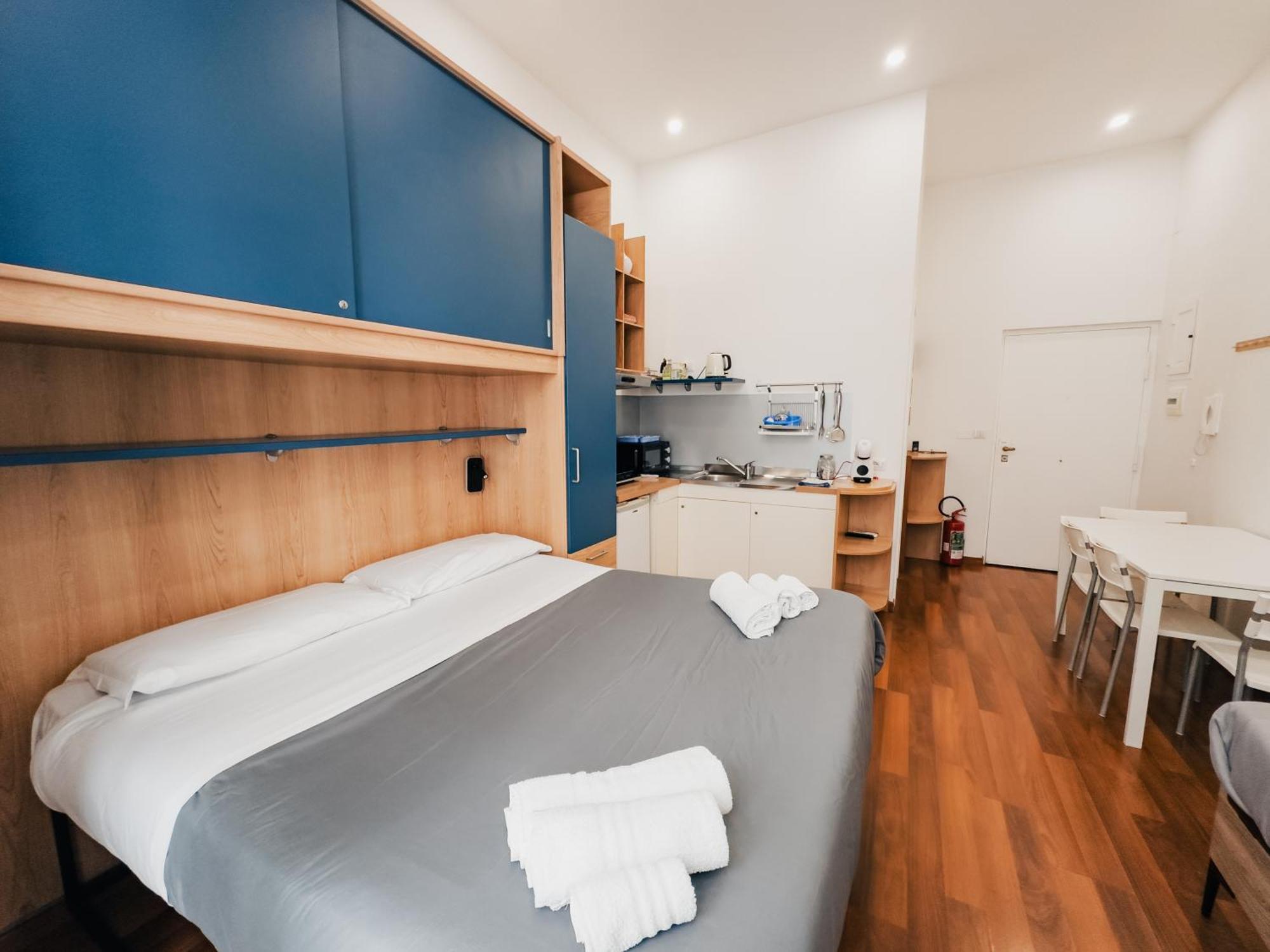 Ale & Tizy House Bed & Breakfast Napoli Eksteriør bilde