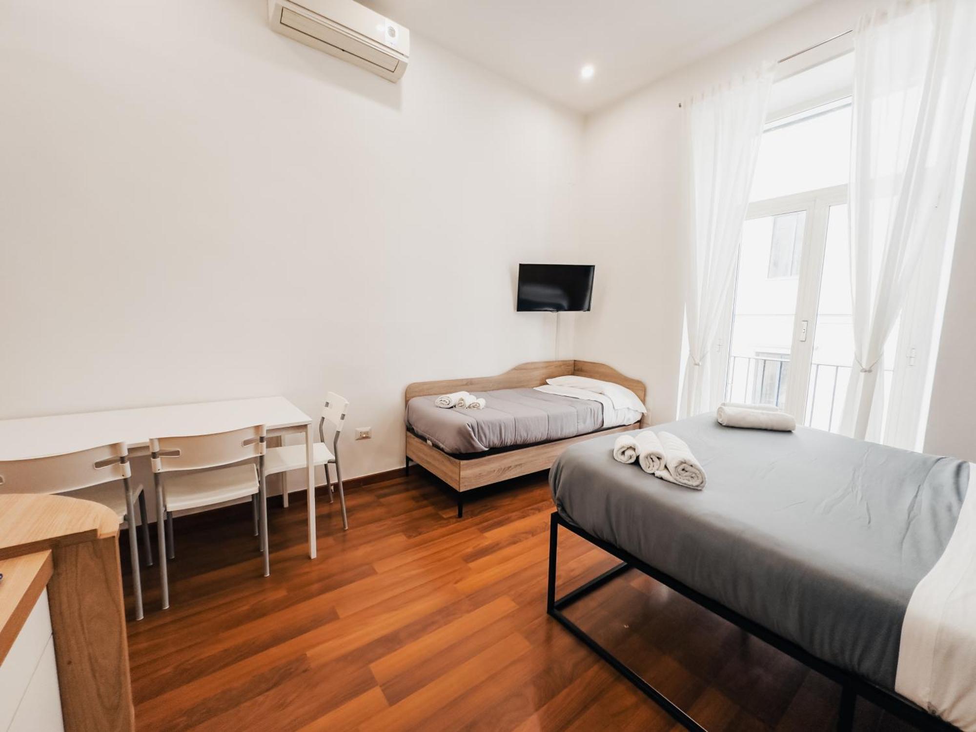 Ale & Tizy House Bed & Breakfast Napoli Eksteriør bilde