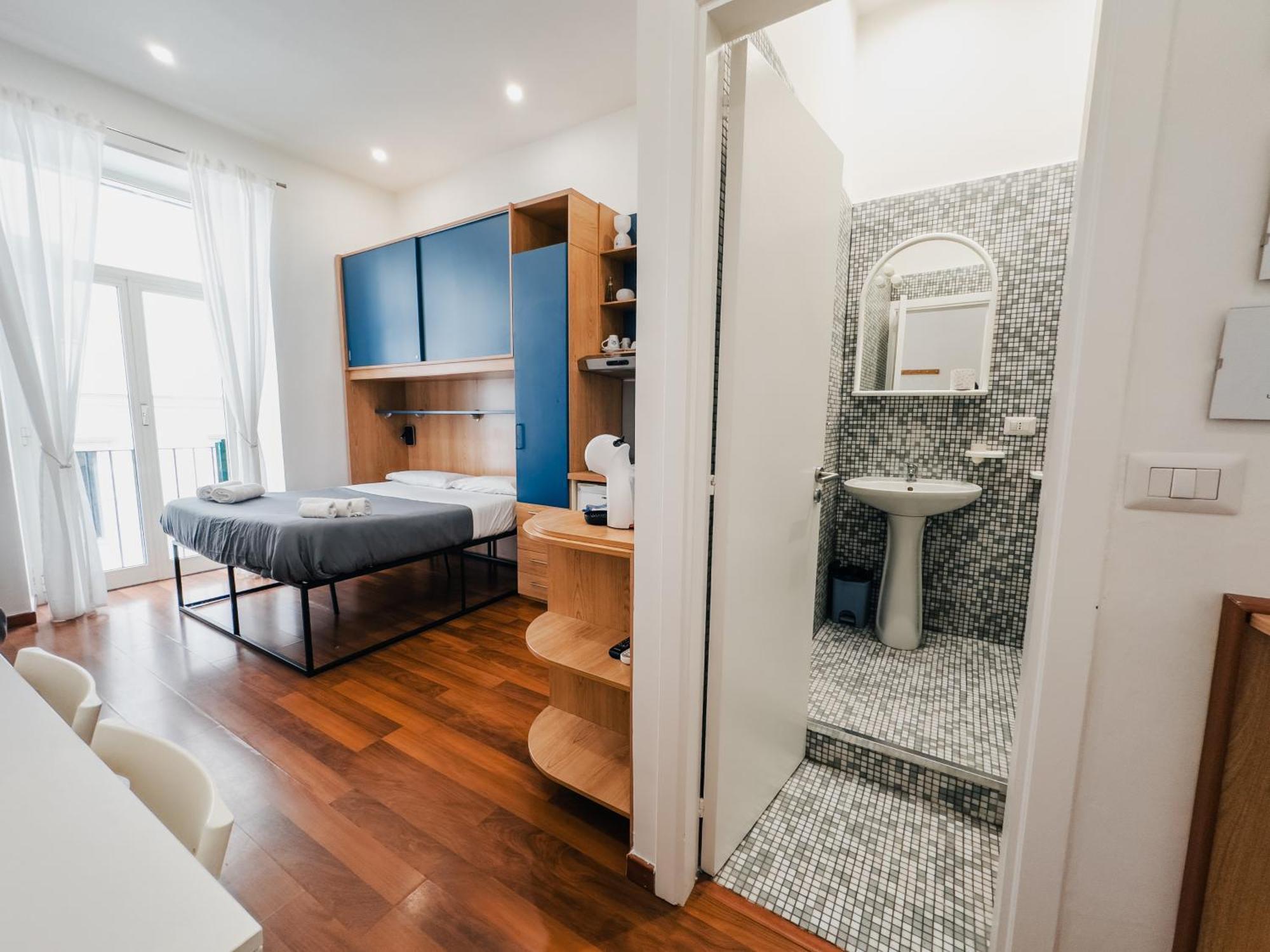 Ale & Tizy House Bed & Breakfast Napoli Eksteriør bilde